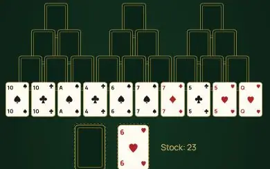 Solitario TriPeaks — Tres picos y la primera carta del descarte.